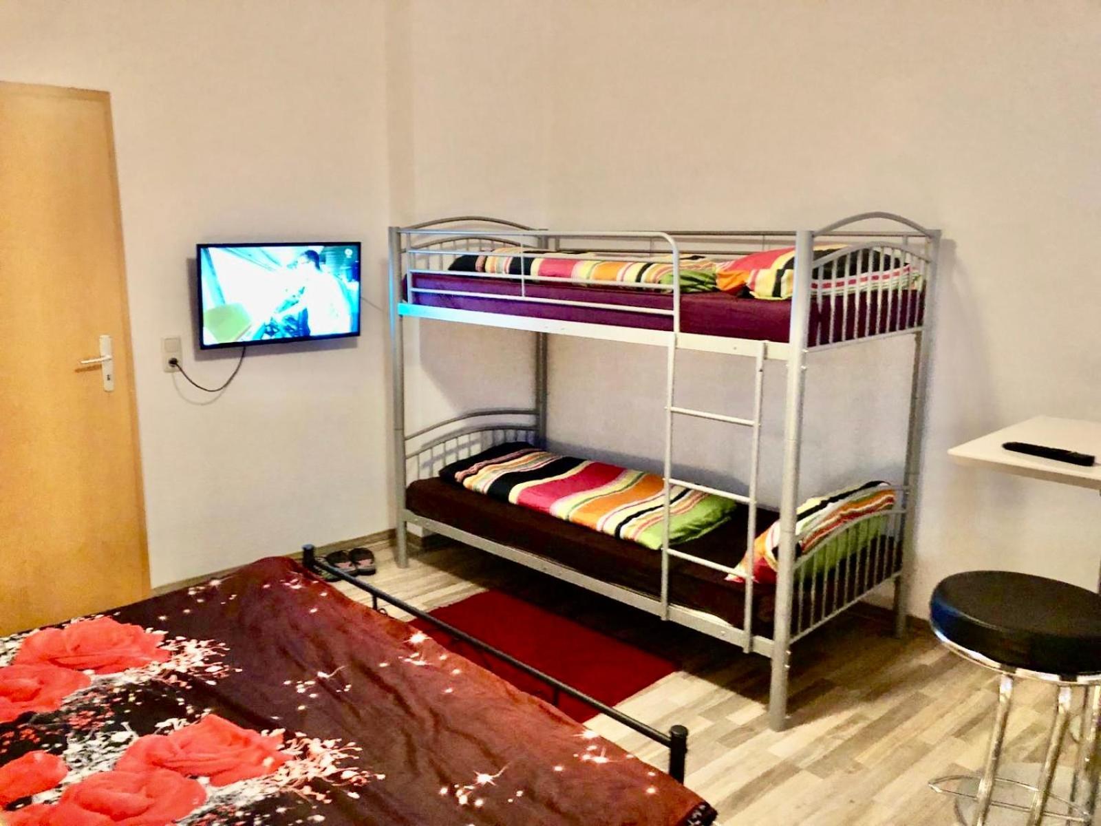 Ferienzimmer Healing Und Montuerwohnung Weißenfels Kültér fotó